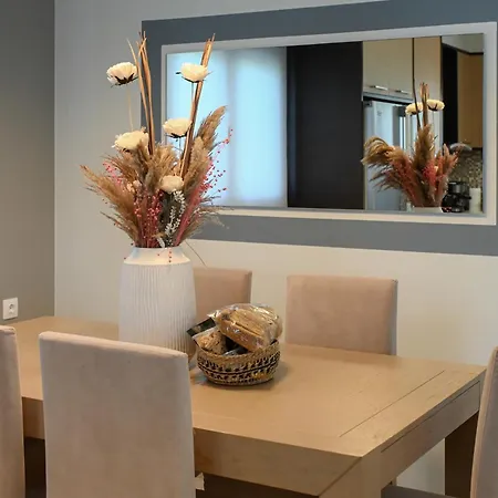 Serenity Retreat , By Idealstay Experience * Goúrnes